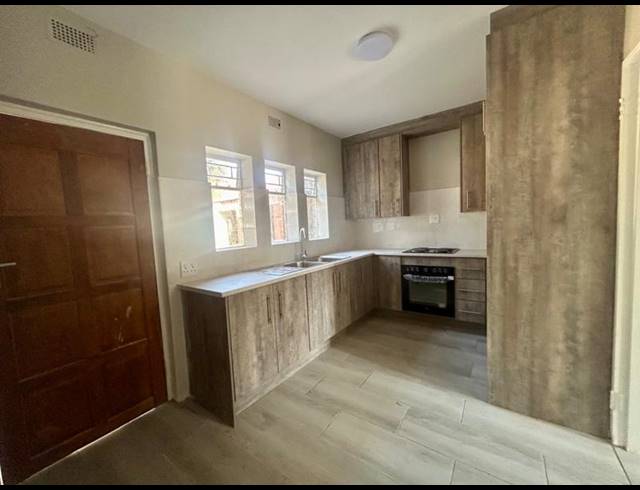 3 BEDROOM HOUSE FOR SALE IN VANDERBIJLPARK CW 1